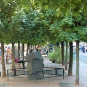 Kugelahorn-Allee in der Frechener Fußgängerzone