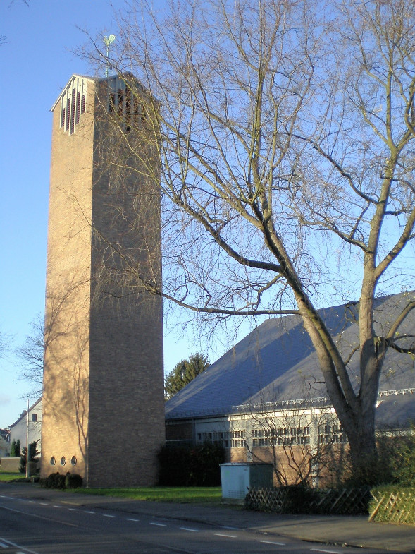 Kath. Kirche Heilig Geist, Hubert-Prott-Straße