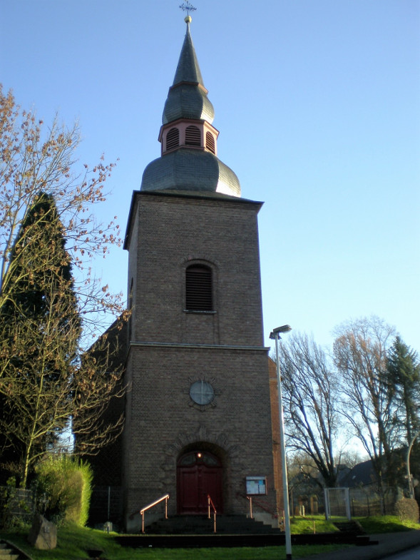 Bachem-Führer: Mauritiuskirche an der Fürstenbergstraße im so genannten "Oberdorf"